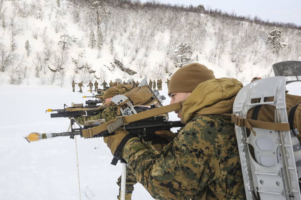 Marines Purchase Additional Extreme Cold Weather Gear Using